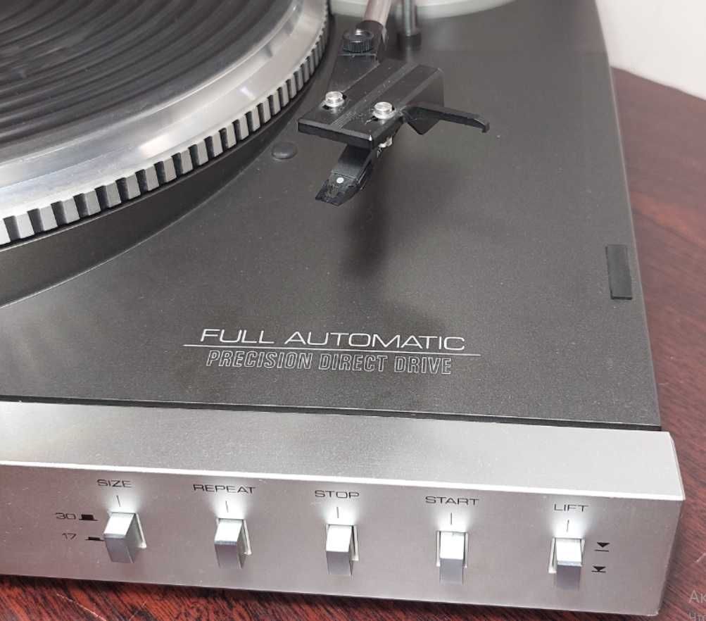 програвач вінілу Telefunken RS-200 Direct Drive