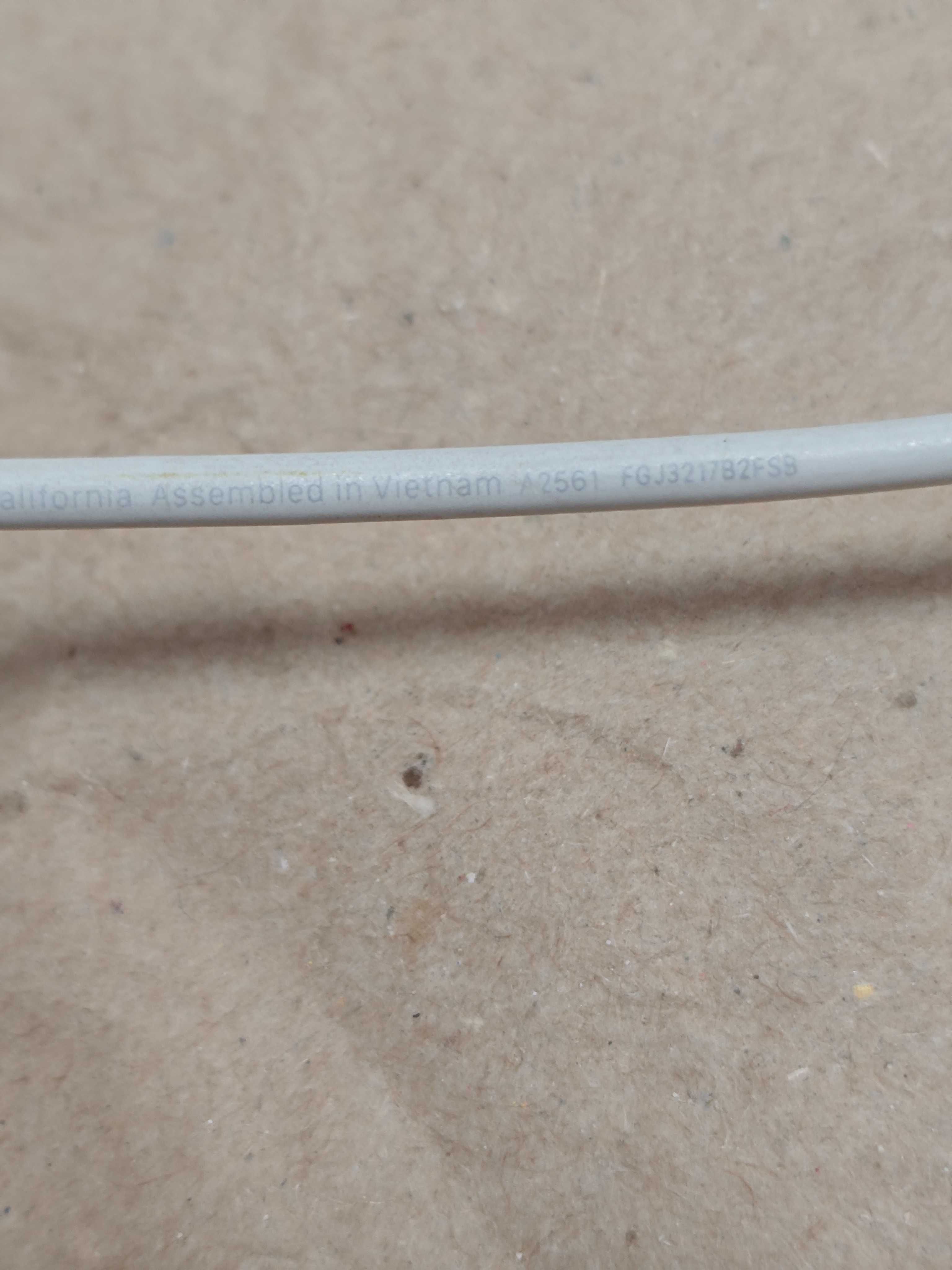 Оригінал Кабель iPhone Apple USB-C - Lightning 1m Model A2561 оригинал