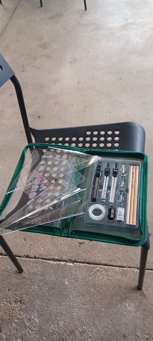 Estojo Escolar Completo