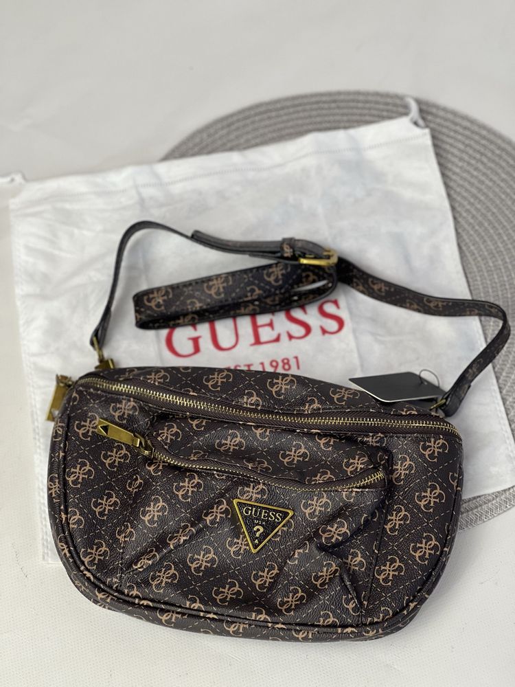 Жіноча бананка Guess