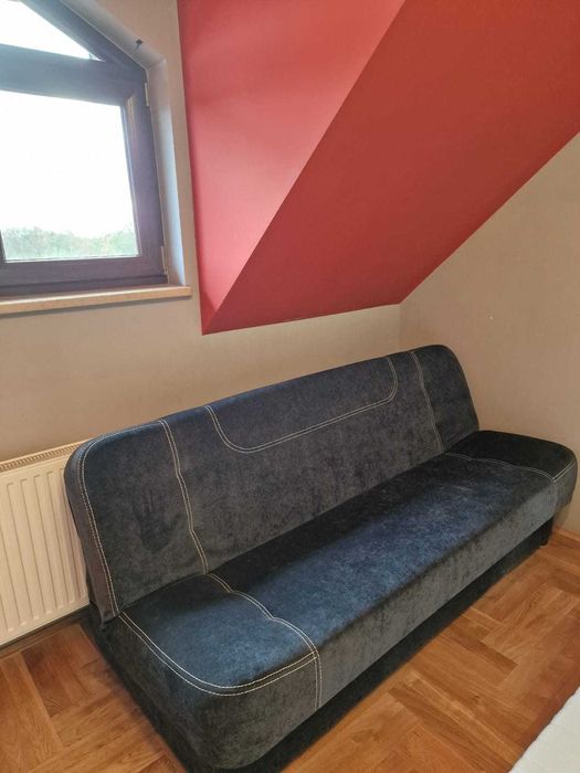 Pilnie oddam prawie nową rozkładaną kanapę (wersalkę)