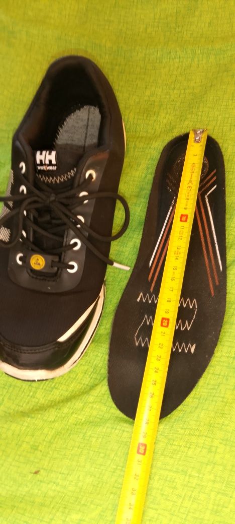Buty trekkingowe żeglarskie Helly Hansen roz 43
