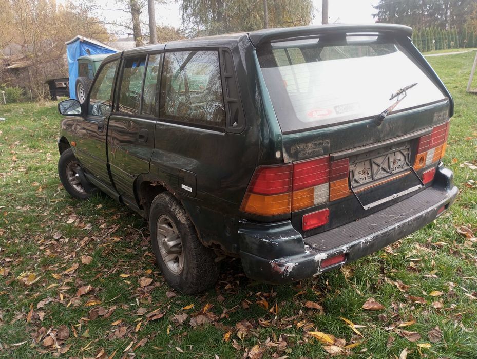 SsangYong Musso 2,9 D silnik mercedes