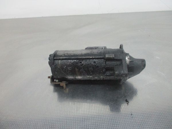 Motor de arranque AUDI A4 (8E2, B6)