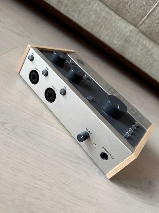 U‌niversal Audio UA VOLT 476 - Interfejs Audio USB