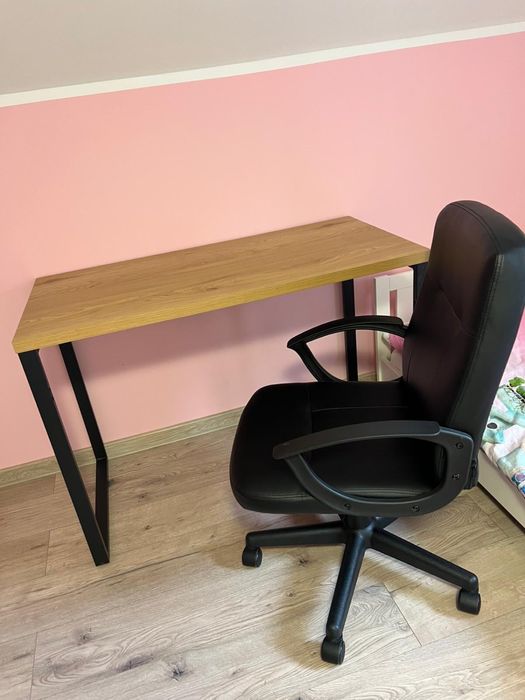 Sprzedam biurko i fotel biurowy!