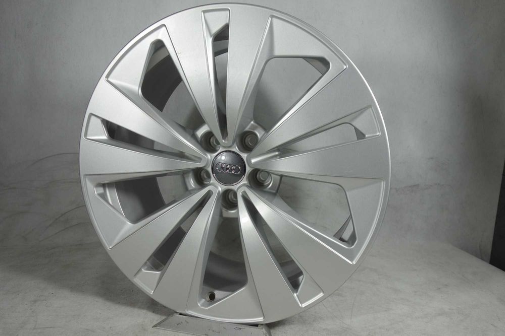 Alufelgi 19" 5x112 Audi A7 A7L Q7 Q8 Srebrne 845