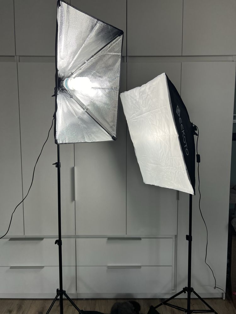 Softbox oświetlenie fotograficzne 2 x CFL 85W 5400K żarówka