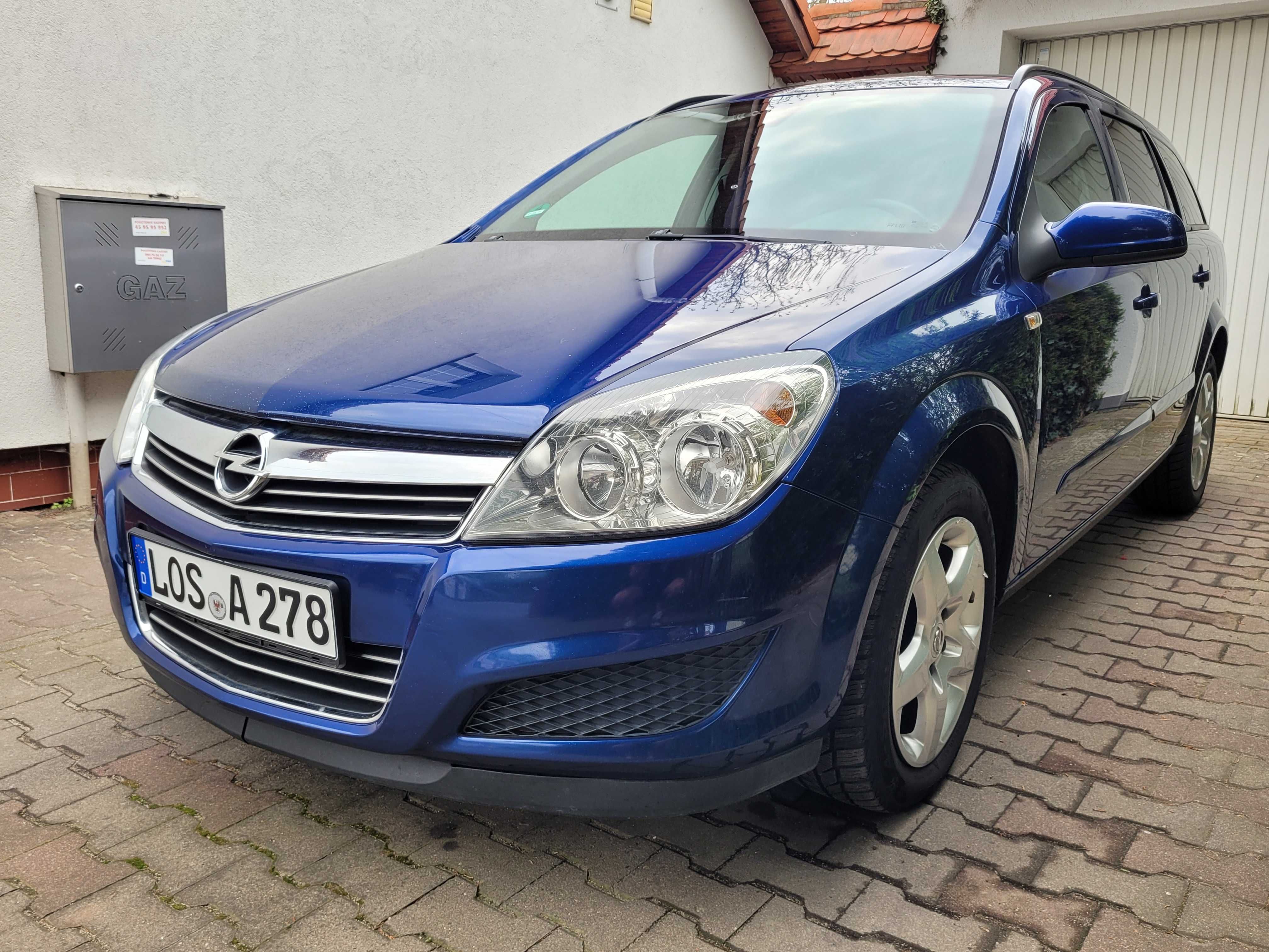 Opel Astra 1.6 Benzyna 116 KM Opłacony Parktronik Klima Multi Zadbany