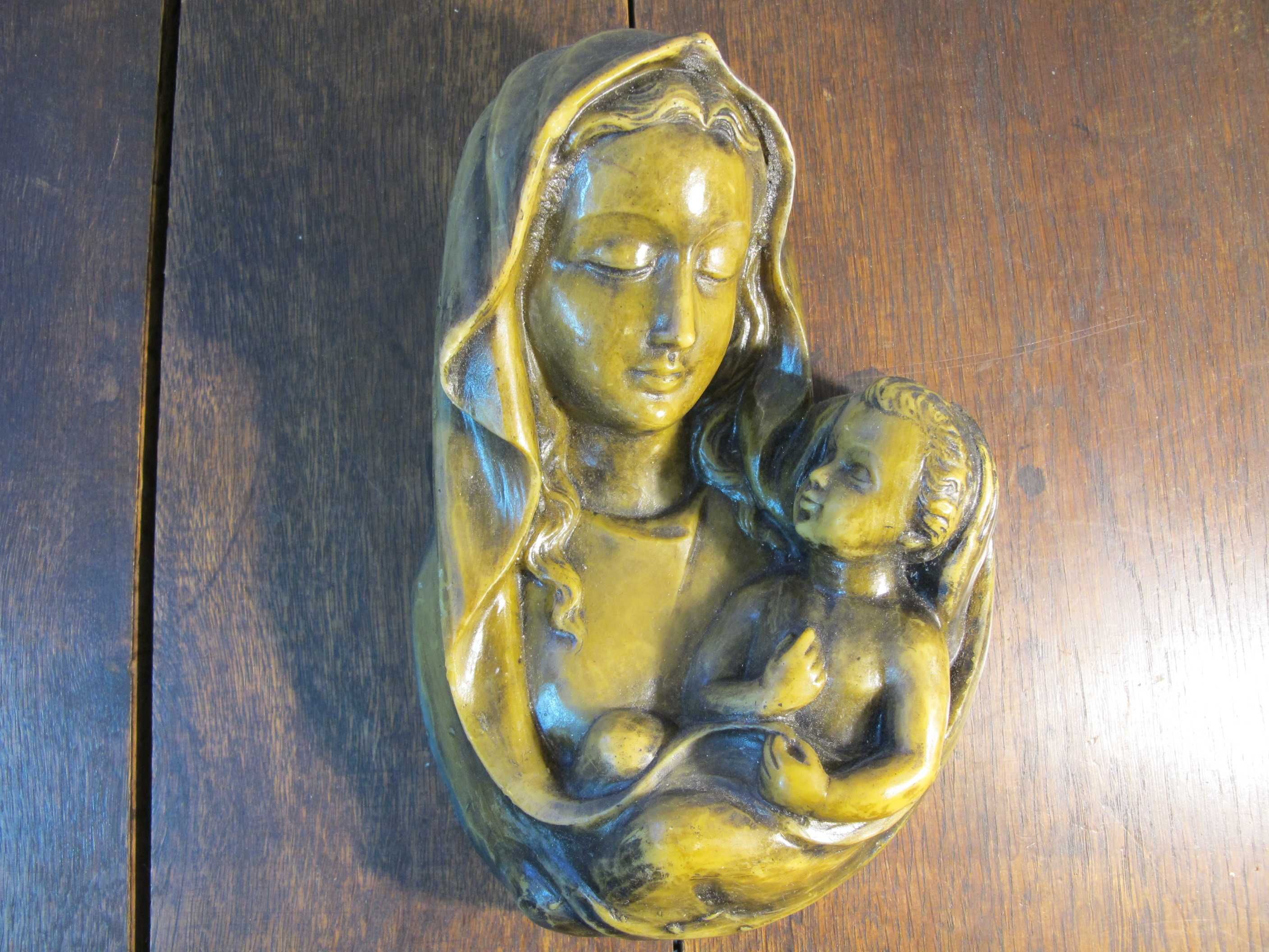 Płaskorzeźba Maryja z dzieciątkiem Matka Boska Madonna woskowa