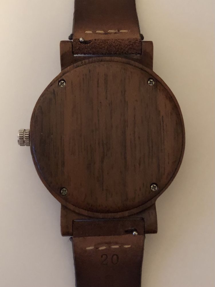 Zegarek drewniany Bewood Quebec Orzech Brown