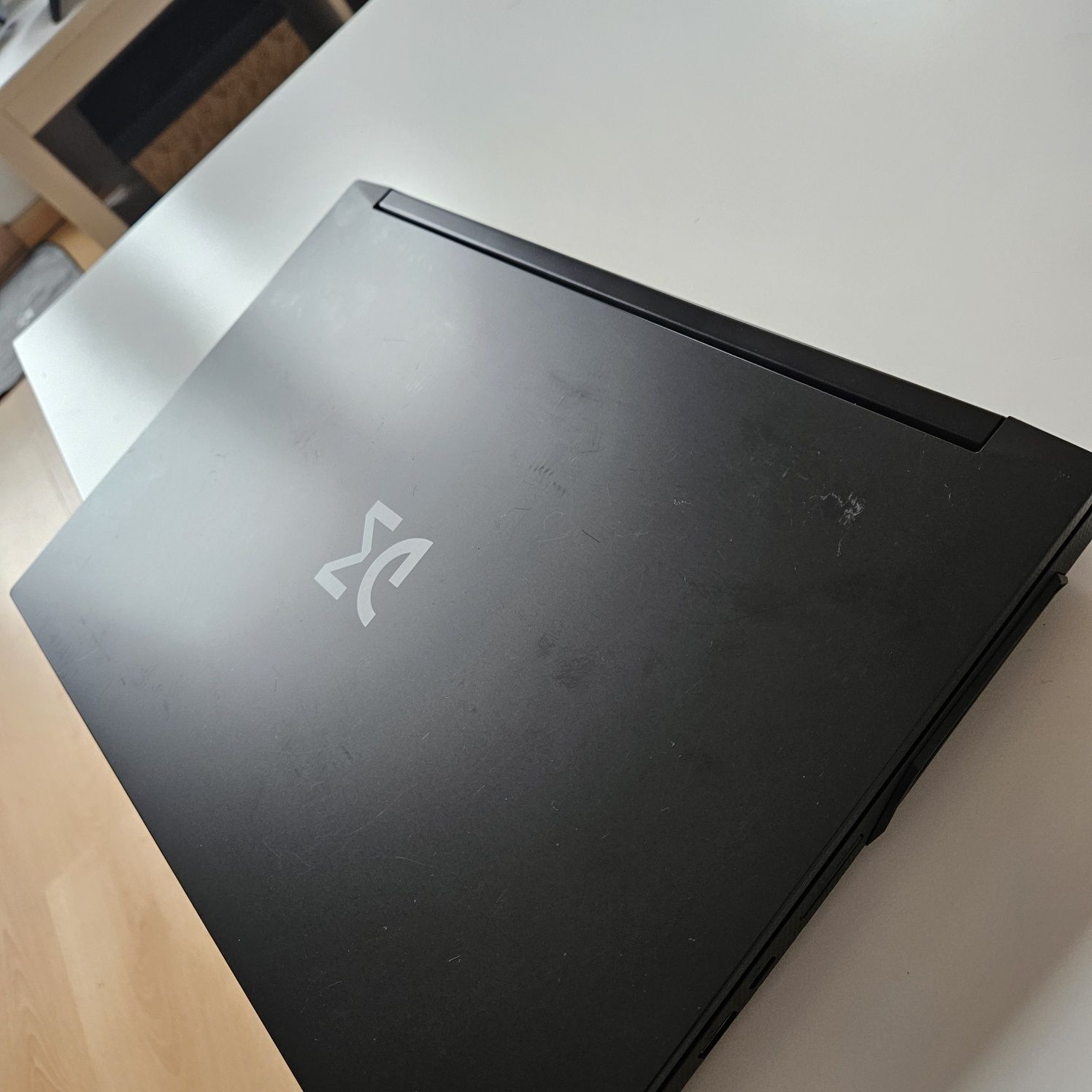Laptop Dream Machine G1650-15PL28