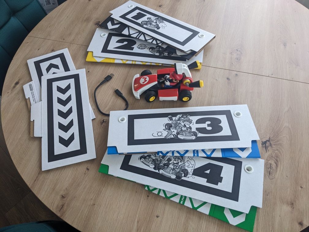 Mario Kart Live Home Circuit