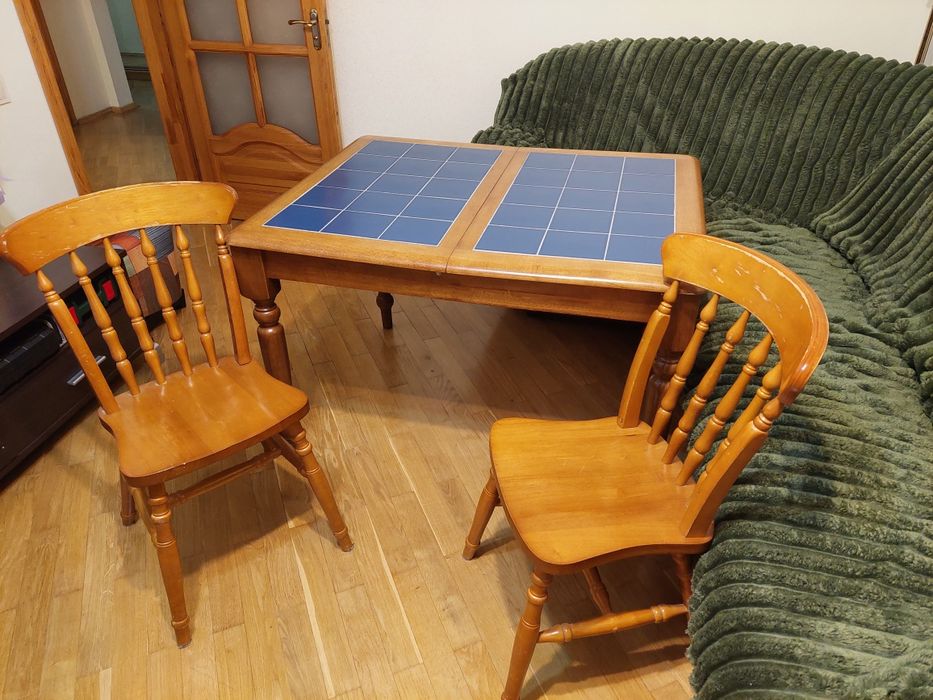 Стіл розкладний прямокутний з 4 стільцями