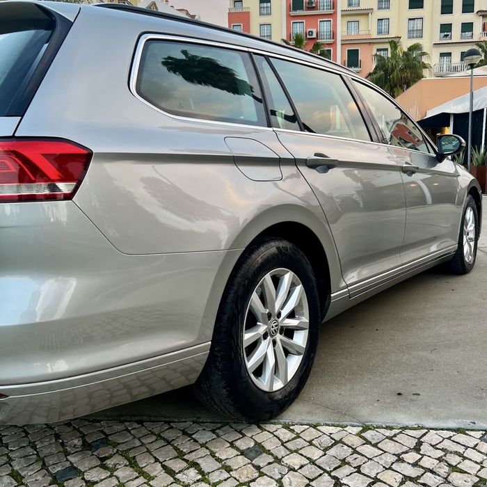 VW Passat 2.0 TDi 150cv Nacional DESDE 229€