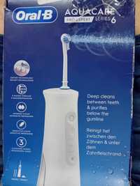 Oral-B Aqua Care 6 Pro Expert