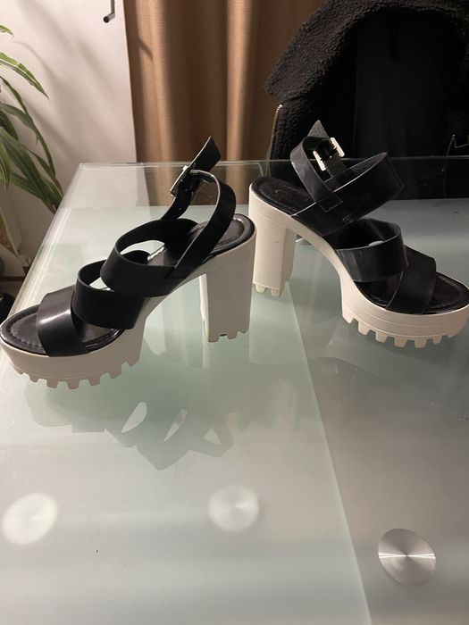 Sandalia de senhora 38