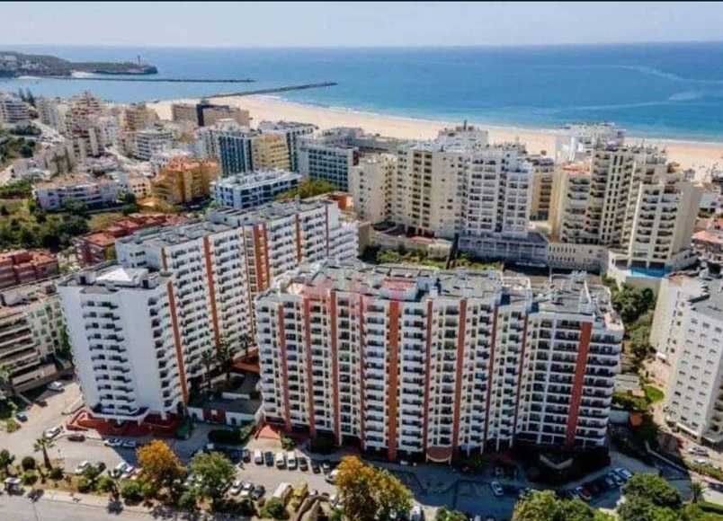 Quarto mobilado com despesas incluídas – Praia da Rocha