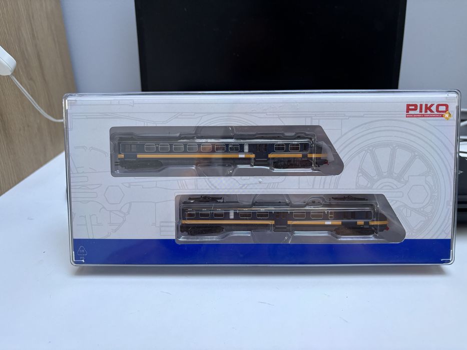 Zespół trakcyjny Piko 40282 N