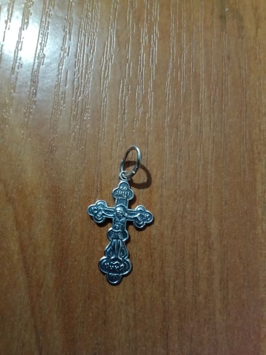 Продам серебряный крестик НБЮЗ 925 проба