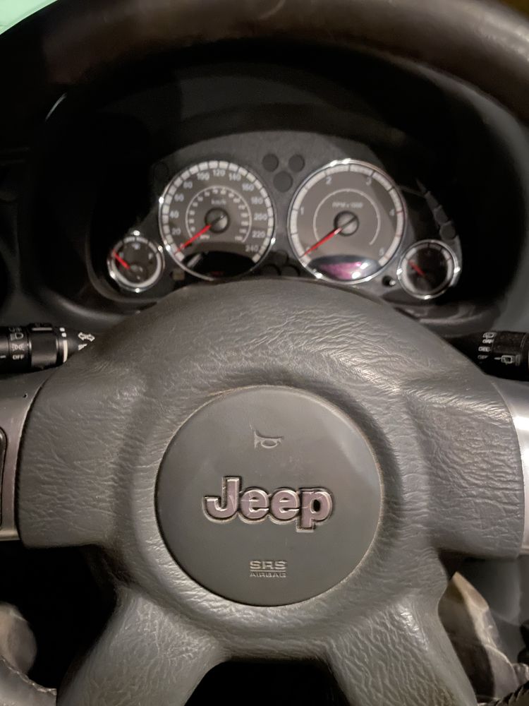 Jeep cherokee KJ 2.8crd