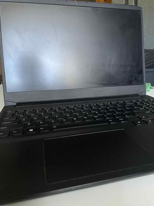 Laptop gamingowy lenovo jak nowy
