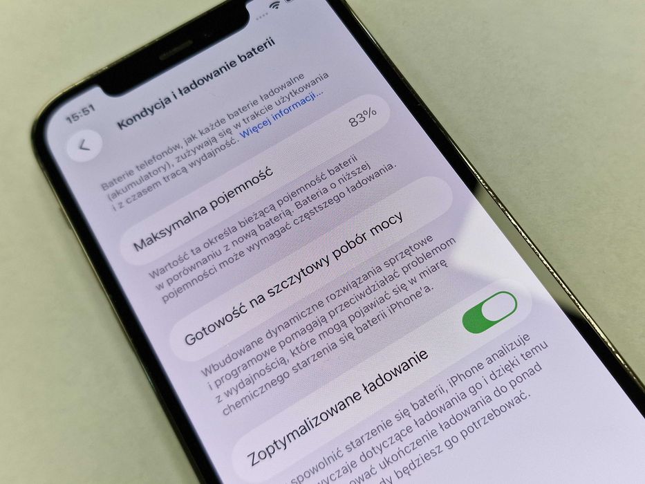 Iphone 12 PRO 128GB/ Graphite/ 83%/ Grade B + ładowarka/ Gwarancja