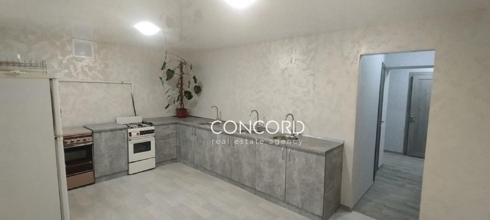 Продам КІМНАТУ! Дорогожичі. Максима Берлінського вул., 23/8. Ремонт