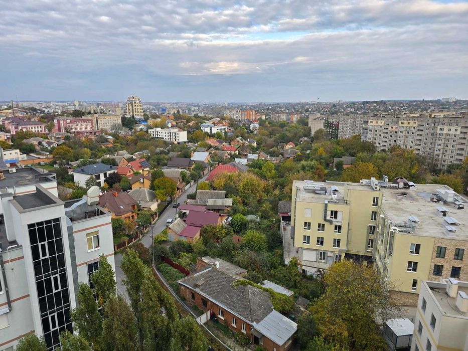 Здається 2-кв. по вул.Литвиненко-Вольгемут в центрі міста,читайте опис