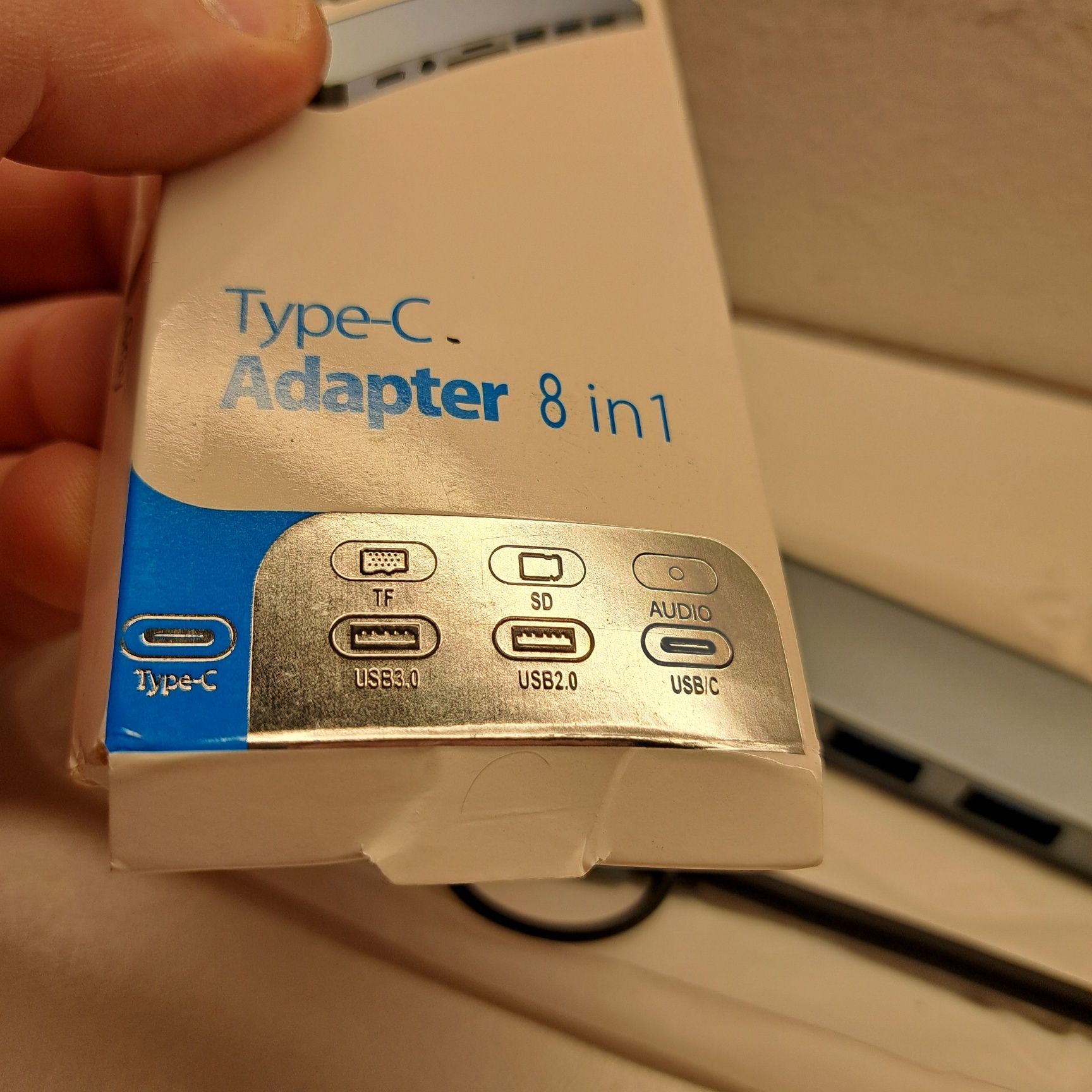 Adapter 8w1 HUB .