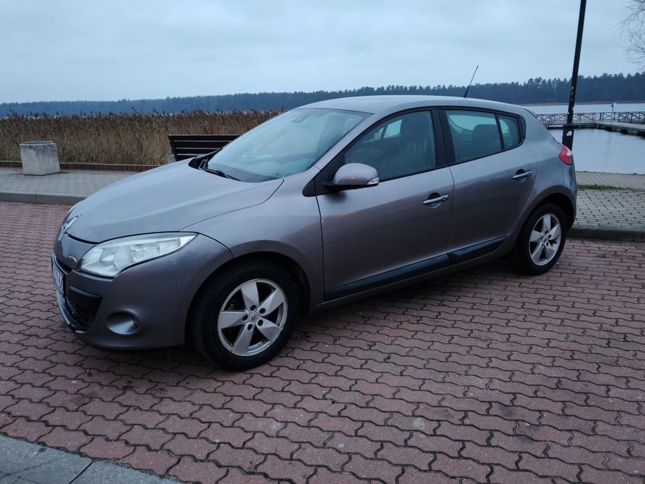 RENAULT Megane 1,6 benzyna 110 KM - 6 biegów, Klimatyzacja