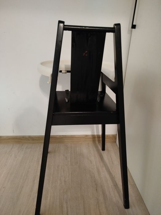Drewniane krzesełko do karmienia Ikea Blames czarne