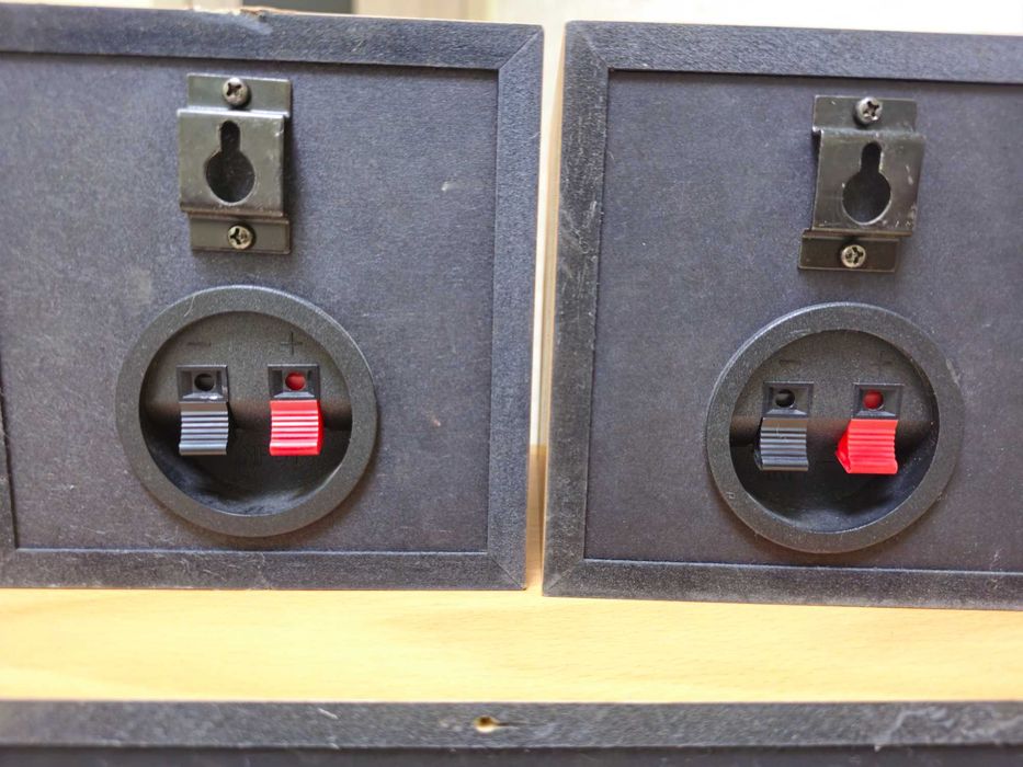 Колонки пасивні GENIUS 1-центальна + 2-тилові акустична система