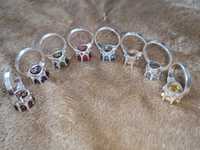 8 srebrnych pierścionków z cyrkoniami do każdego stroju. Srebro 925. R