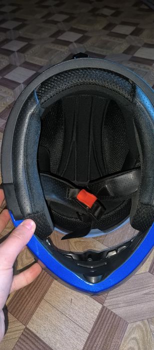 Продам мотошолом