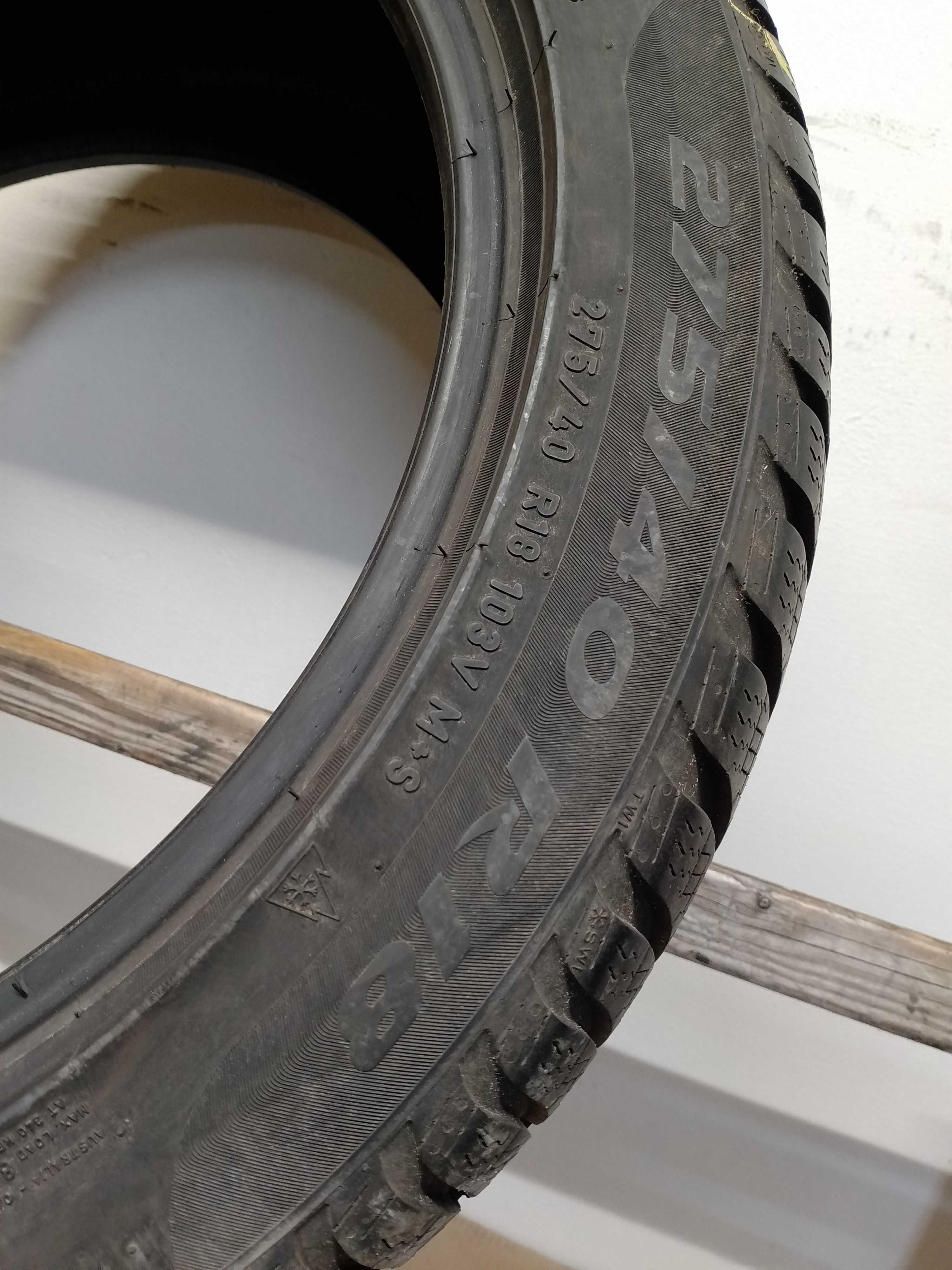 275/40 18 Pirelli Sottozero3 5219 Obrzycko P1788