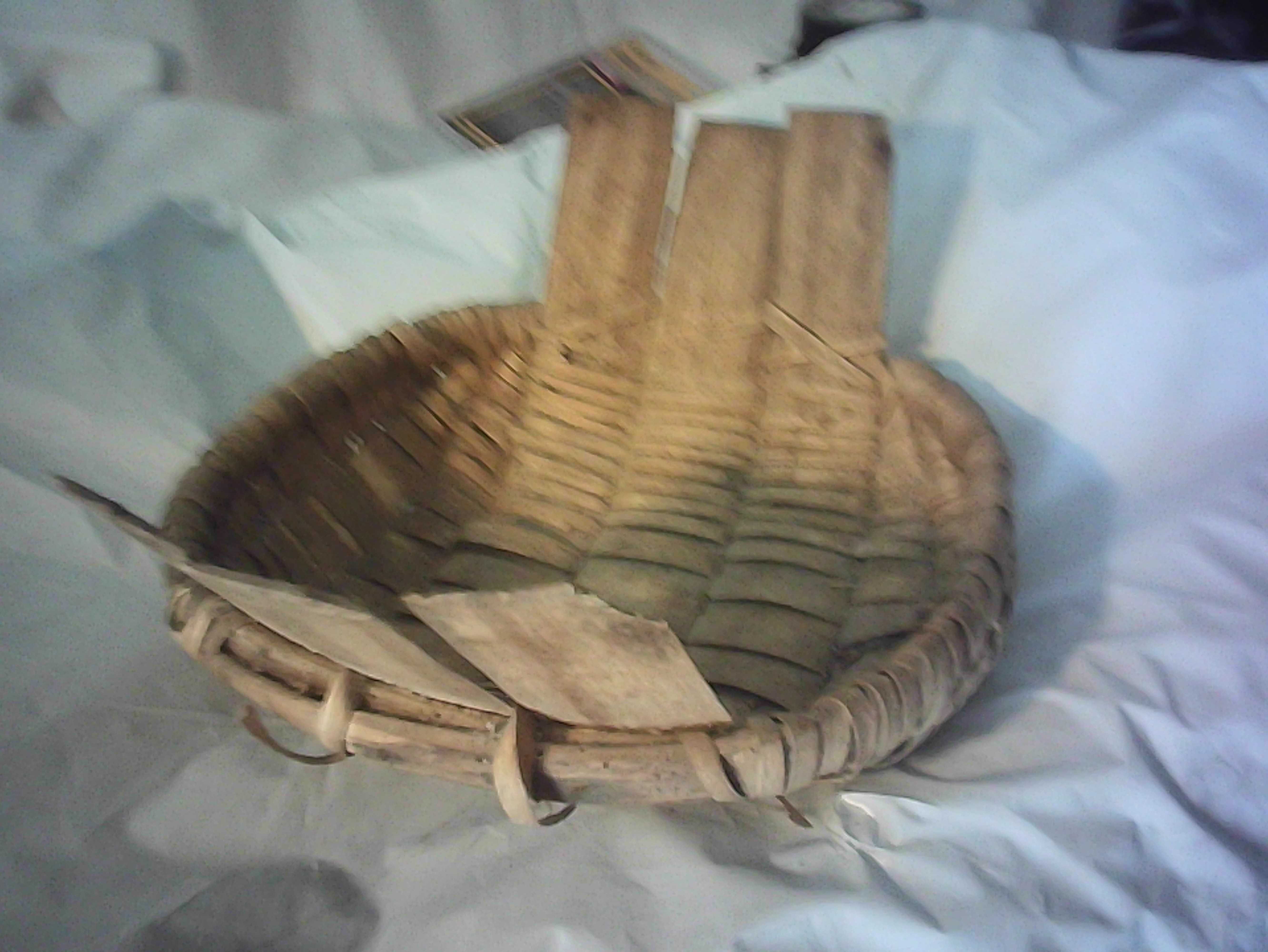 cesta /canastra , pequena