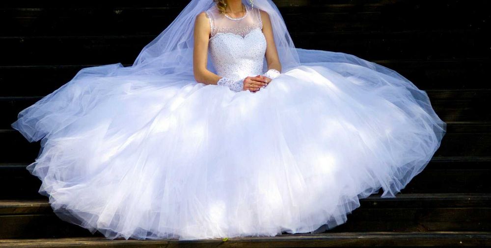 Продам свадебное платье б/у в хорошем состоянии