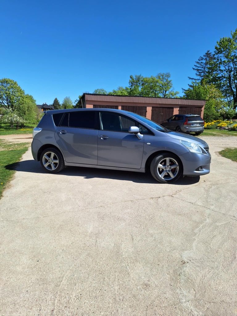 Toyota Verso 2.0 d4d Super stan! Zobacz! Zadzwoń !