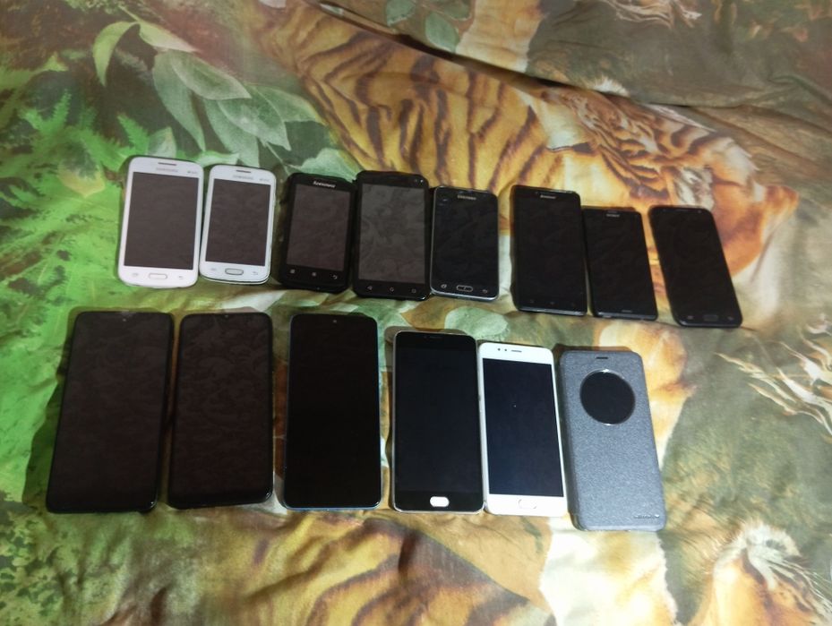 Продам робочі телефони
