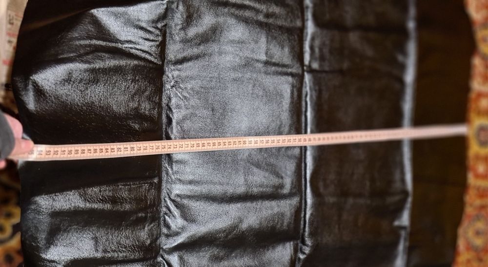 Натуральная кожа , шкурки