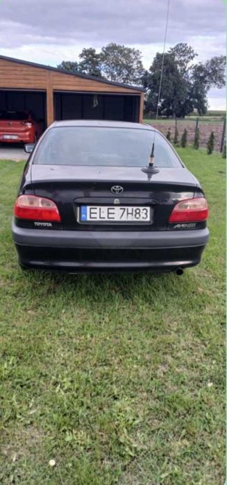 Sprzedam auto toyota Avensis