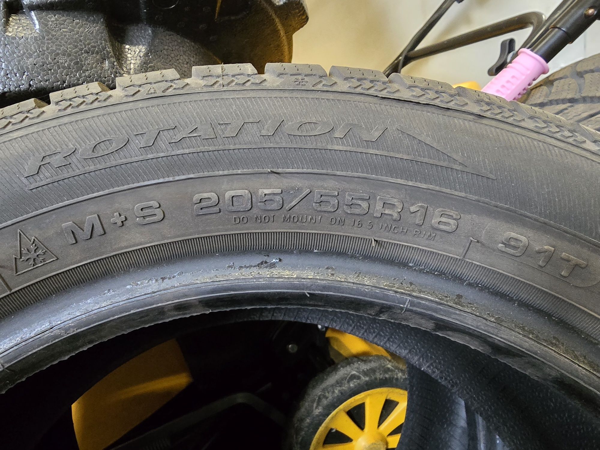 Opony zimowe Dębica Frigo2 205/55R16 komplet