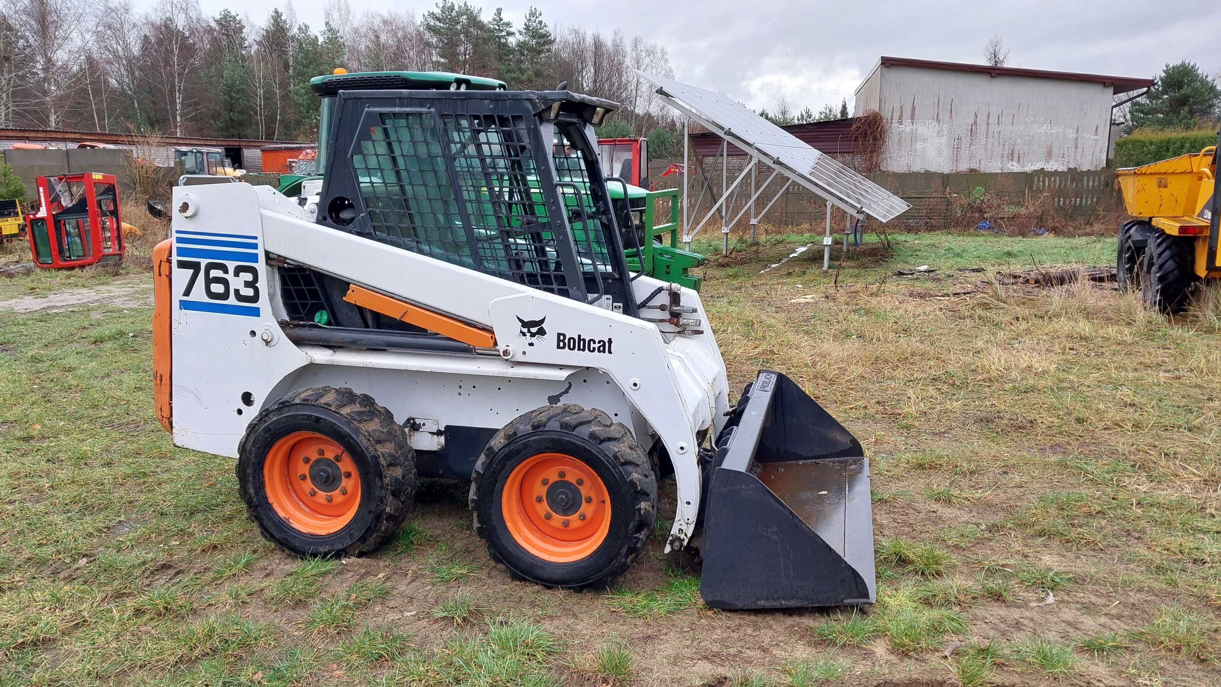 mini ładowarka bobcat 763