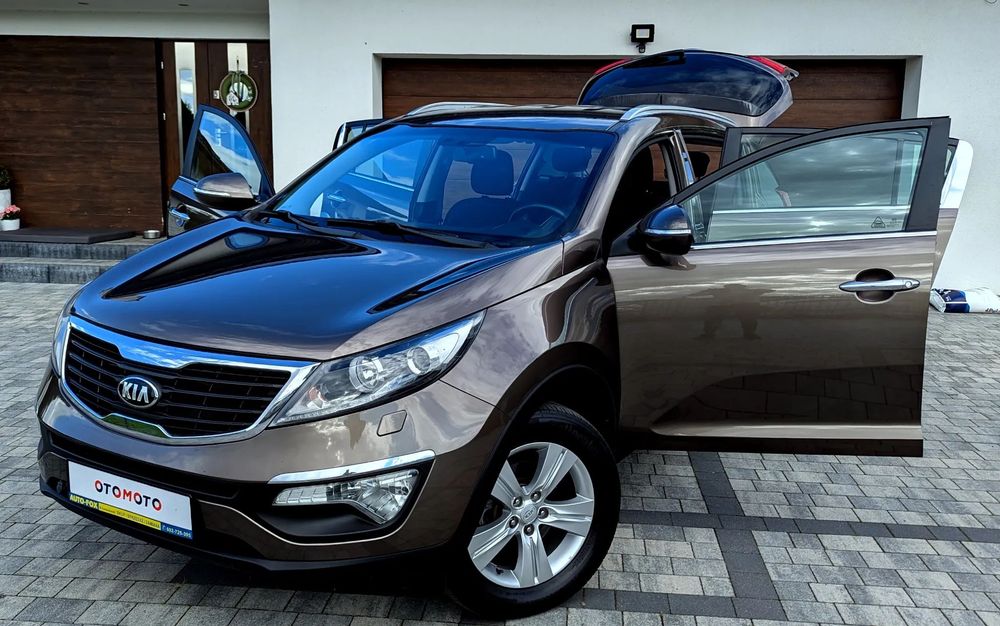 Kia Sportage 1,6 GDI 135km klimatronic alu navi kamera serwis
