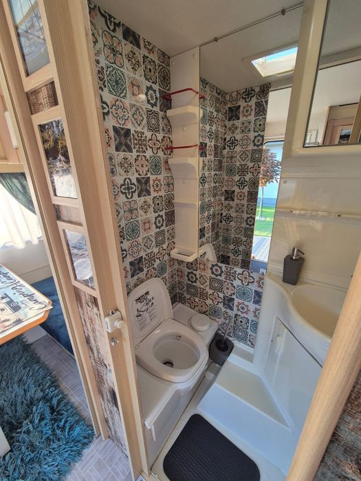 Sprzedam przyczepę kempingową