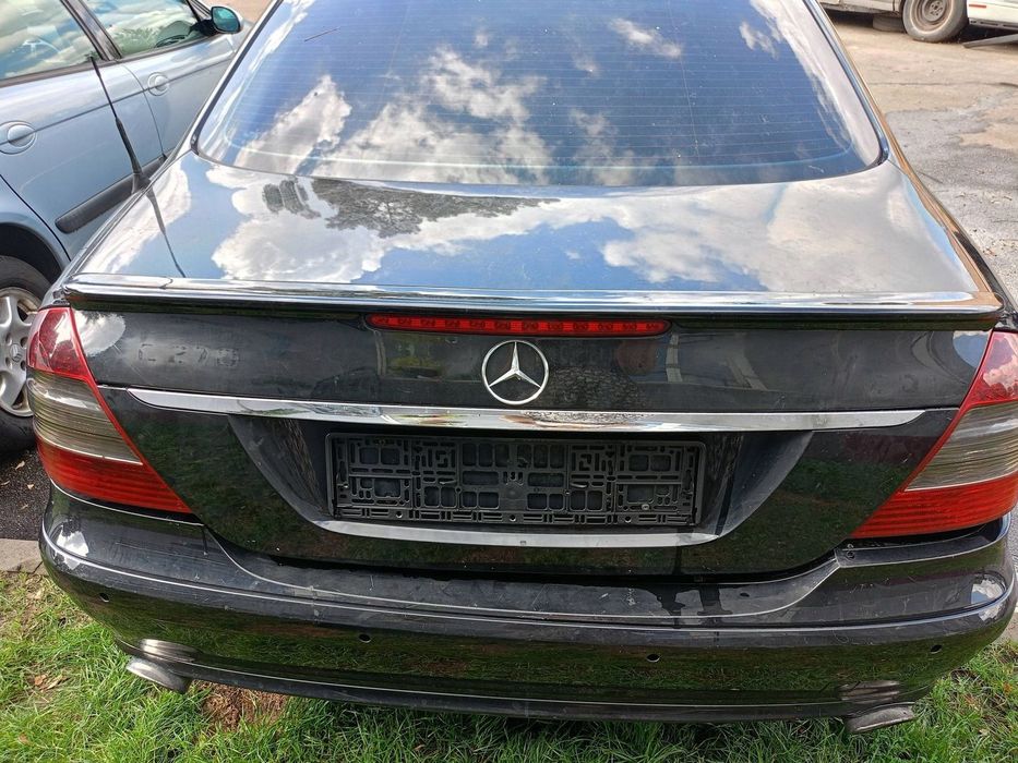Klapa bagażnika Mercedes E W211 kolor 197