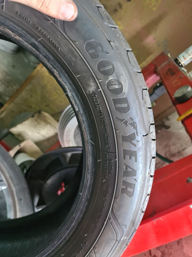 205/55/16  Goodyear  EfficentGrip Preformace 2  22rok opona pojedyncza