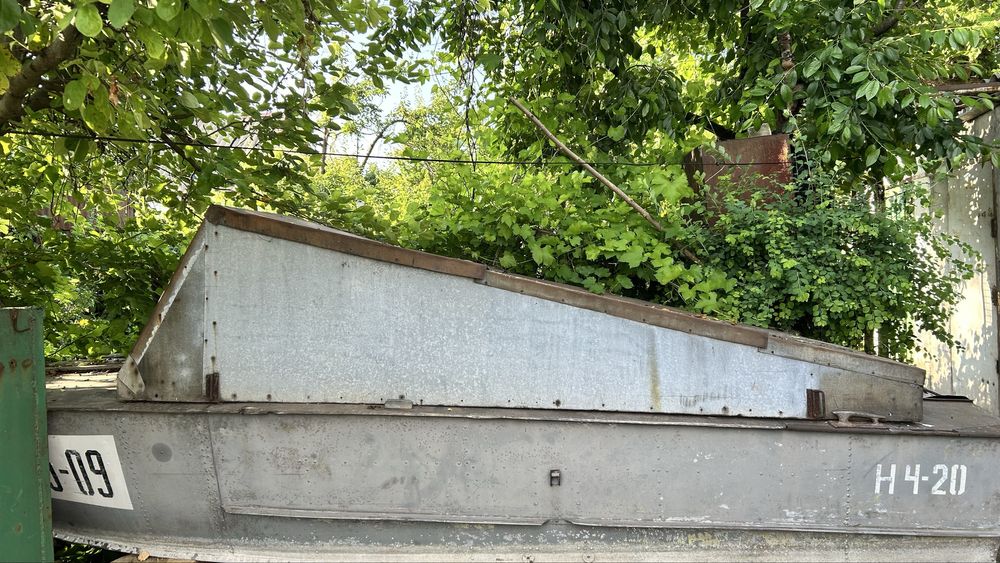 Продам лодку Прогрес