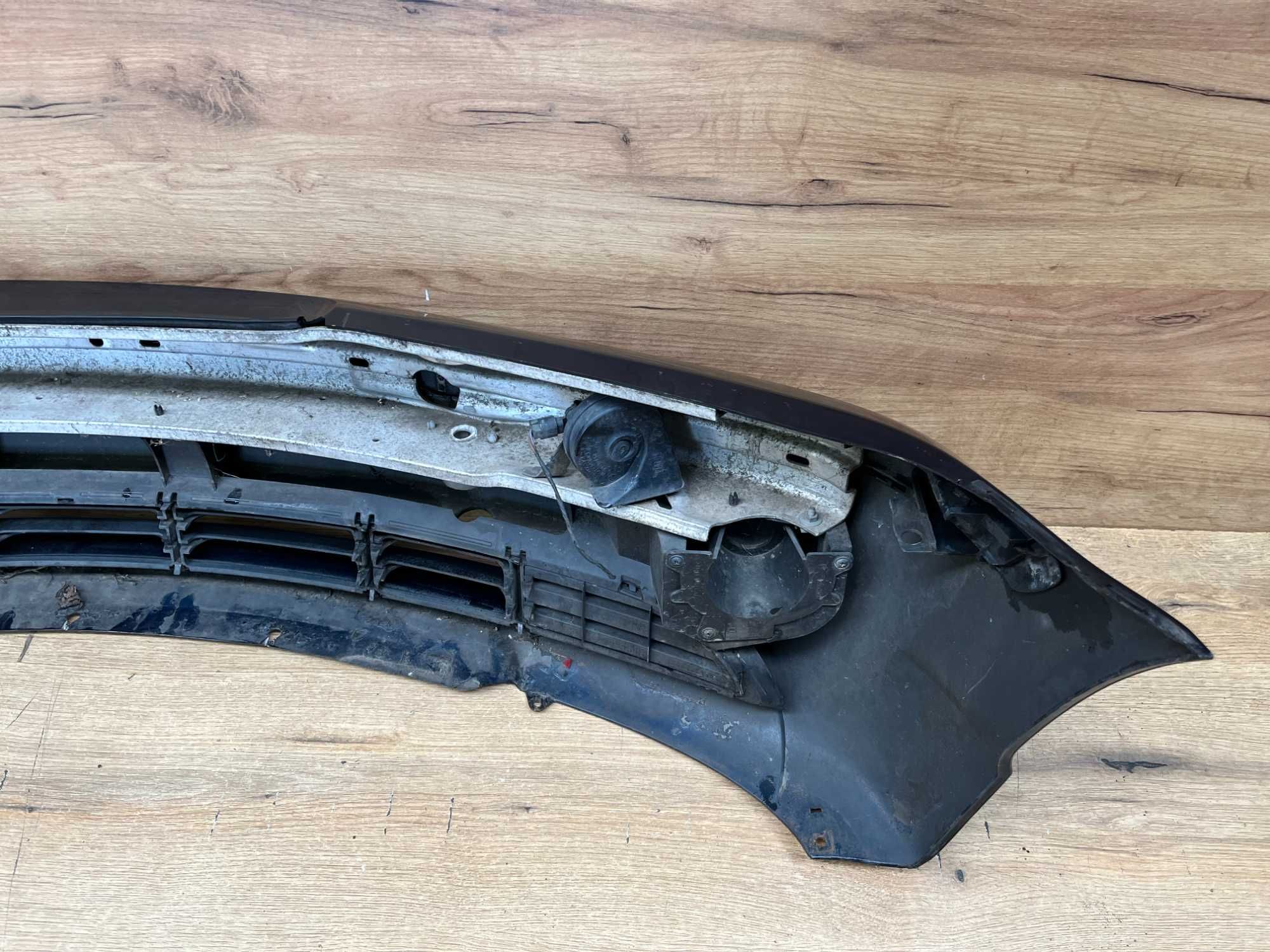 Zderzak przedni Bmw E46 lift kolor orientblau metalic